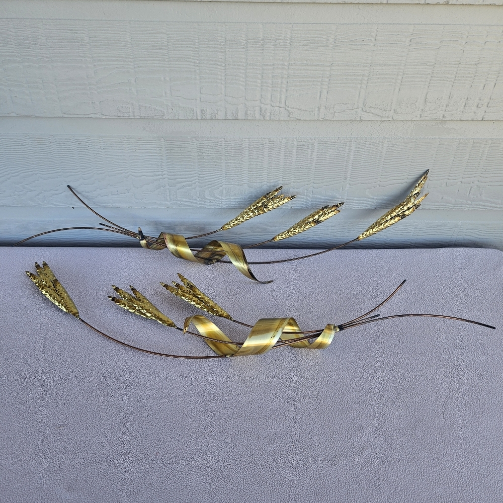 VTG Metal Wheat Stalks Art Wall Hanging 31 3/16" Long Set of 2 Gold MCM